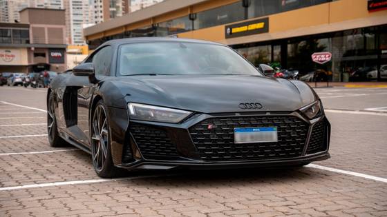 AUDI R8 5.2 V10 FSI GASOLINA COUPÉ QUATTRO S TRONIC